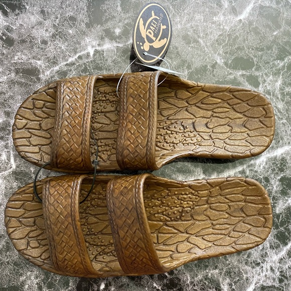 Jandals - Picture 4 of 5